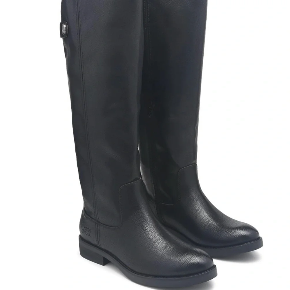FRYE AND CO. Women's Kellie Button Tall Knee High Black Boot Sz 7 - Picture 2 of 15